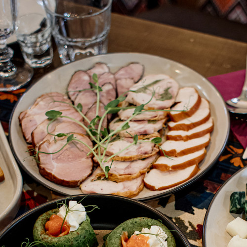 Таріль копченого м`яса