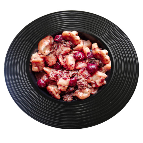 Кльоцки з м`ясом та вишнею